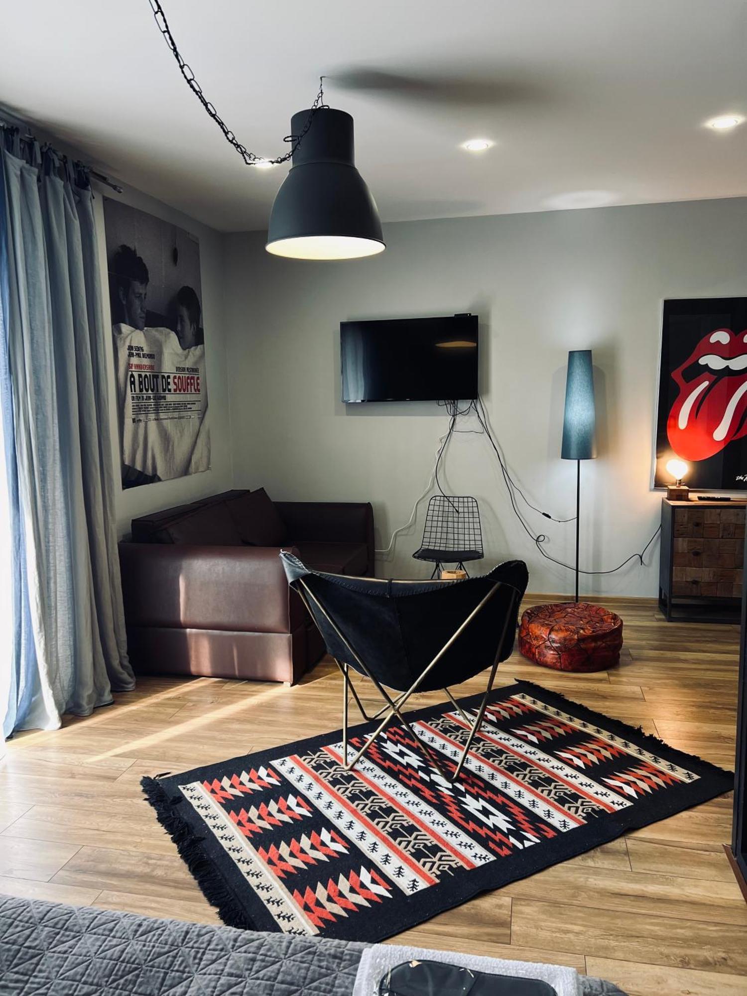 Kazbegi Stylish Apartment מראה חיצוני תמונה